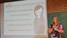 Delegada Patrícia em sua apresentação